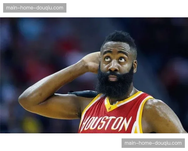 评论员指出：伤病潮是罗马退出前四争夺的主要原因