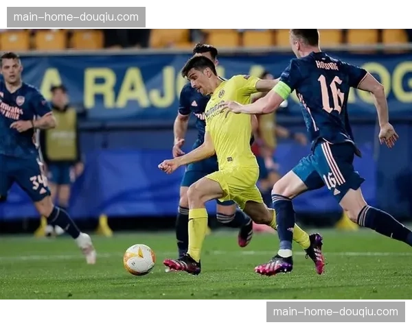 比利亚雷亚尔58分暂列第三,马竞57分第四欧冠席位稳固 比利亚雷亚尔58分暂列第三,马竞57分第四欧冠席位稳固